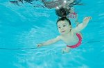 Unterwasser Baby Fotoshooting
